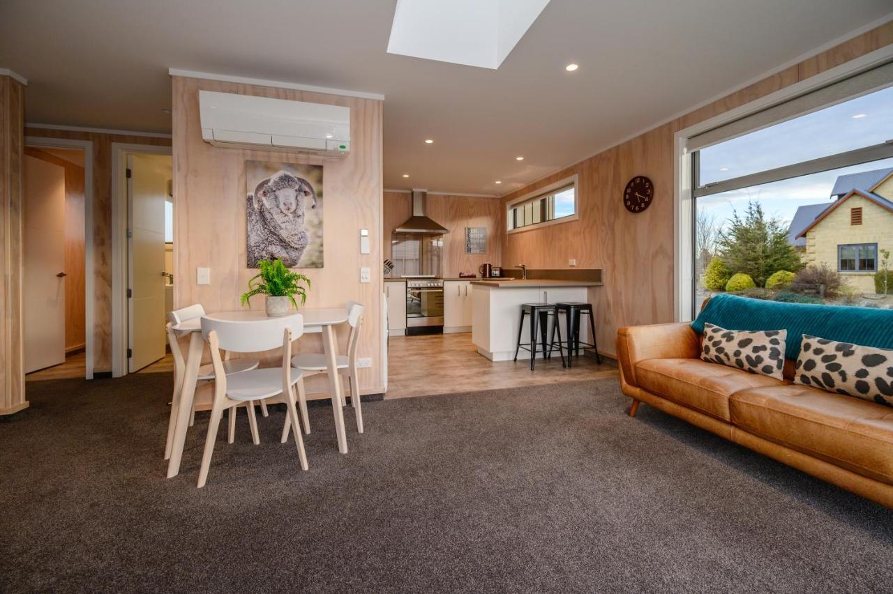 Starlight Townhouse Villa Twizel Bagian luar foto