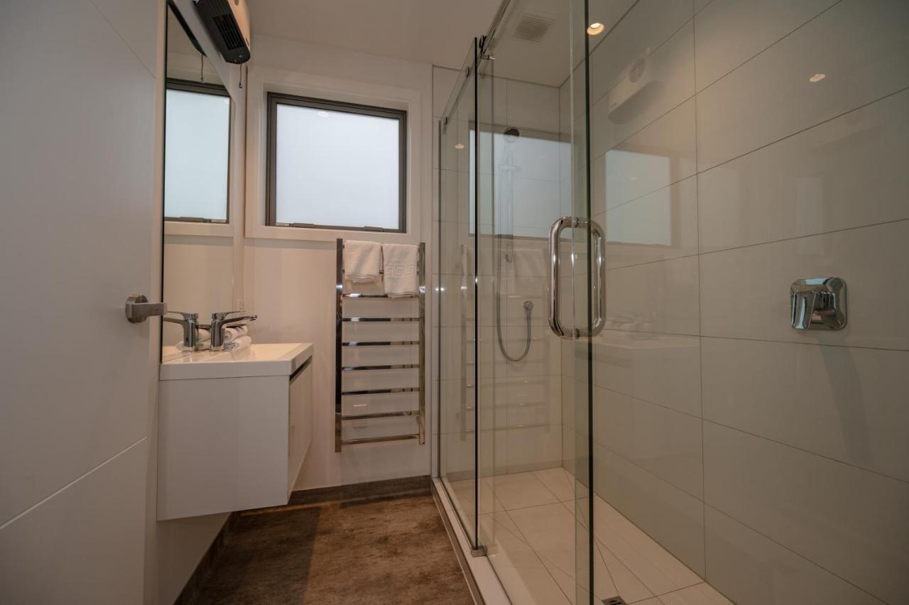 Starlight Townhouse Villa Twizel Bagian luar foto